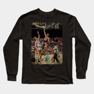 Kareem Abdul Jabbar vs Larry Bird and Robert Parish Long Sleeve T-Shirt